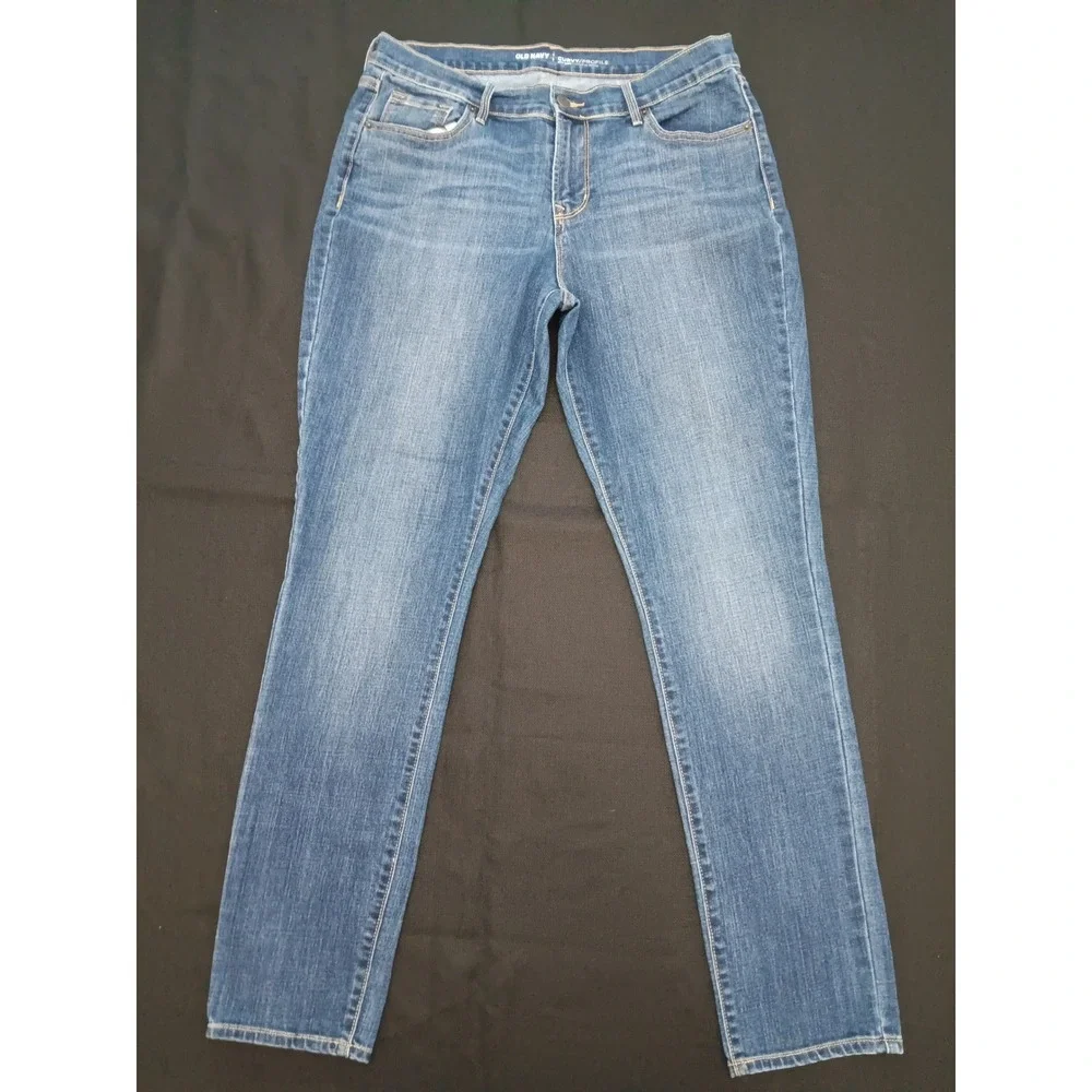 Old Navy Curvy Mid Rise Slim Leg Jeans Blue Medium Wash Women's Size 12 Reg - Picture 1 of 13